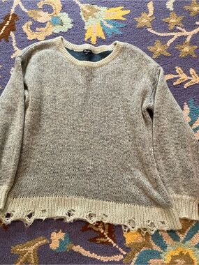 Thread & Supply Distressed Hem Crewneck Sweater - Gray/Cream